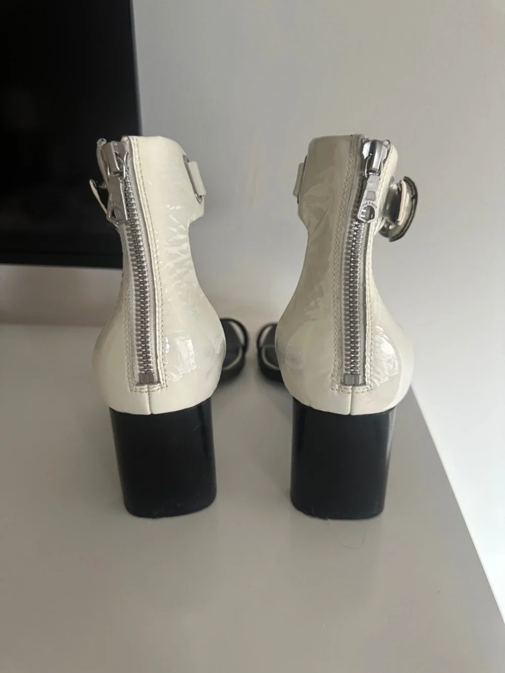 Rag & Bone Ellis White Patent Heels‎